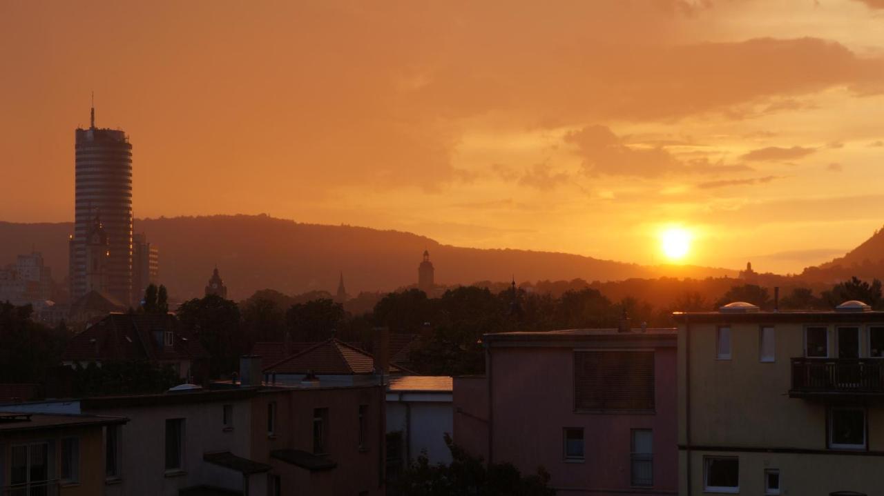 Apartment Skyline Of Jena, Luxurioes, Einzigartig, Free Wifi, Parkplatz, Klimatisiert, Zentral Εξωτερικό φωτογραφία